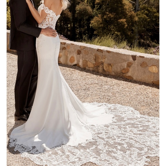 Sophia Tolli - Winona - Picture 2 of 6